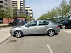 Opel Astra 2011-1.6 benz/E5, proprietar — miniatura 10