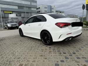 Mercedes-Benz A 220 Automată 190 HP Benzină — miniatura 3