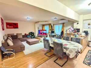 Apartament cu 4 camere -ETAJ INTERMEDIAR- — miniatura 3