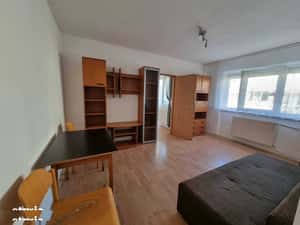 Inchiriez apartament