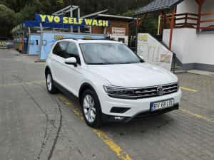 Volkswagen Tiguan 2.0 Tdi 4x4 150 cp / Panorama  / Lane assist  / Side assist / Carlig / Camere 360 grade — miniatura 3