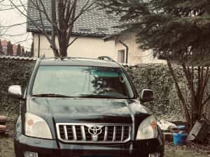 Vand Toyota Land Cruiser 120, 8 locuri