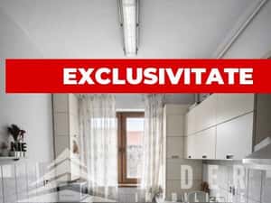 Vanzare apartament 2 camere Centru/decomandat/parcare — miniatura 4