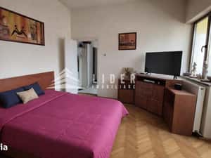 Vanzare apartament 2 camere Centru/decomandat/parcare — miniatura 5