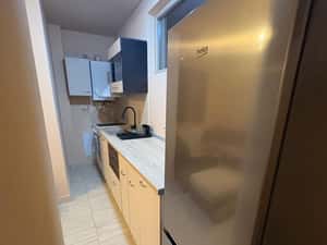 living  si 2 dormitoare sararie arcadia 70 mp  mob si util 650 eur neg — miniatura 4
