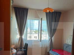 Apartament de vanzare, cu 3 camere, decomandat, 65 mp, cartierul Ciucu — miniatura 4