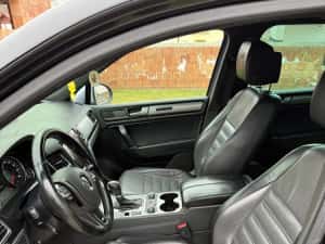 Volskwagen Touareg 2013 ,4.2 TDI "V8",R Line,Perne — miniatura 7