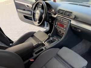 Audi A4 B7 2008 2.0 D 170 CP Manual 6+1 Trepte Climatronic Incalzire Interior Sport Impecabil — miniatura 6