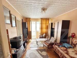 Apartament de 2 camere, priveliste panoramica,luminos si bine comparti — miniatura 4