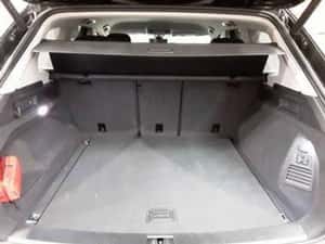 Volkswagen Touareg SUV Second Hand — miniatura 4