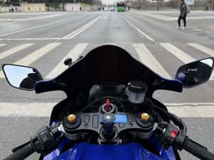 Yamaha YZF R7 13000KM Nelimitata — miniatura 10