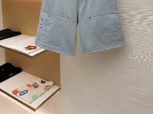 Pantaloni scurti | Blugi Louis Vuitton Premium — miniatura 8
