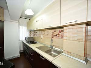 Palas Mall, 2 camere renovat, ready to move, disponibil imediat — miniatura 5