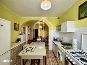 Apartament cu 3 camere, 65mp utili, decomandat, pivnita - str. Ostirii — miniatura 4