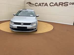 Vânzare Volkswagen Jetta 1.6 TDI 105 CP — miniatura 2