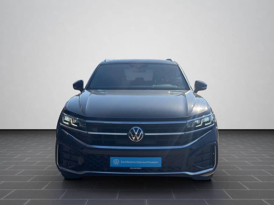 Volkswagen Touareg Automată 286 HP Diesel — fotografie 1 din 7