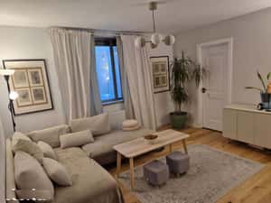 Apartament ultracentral, 3 camere în vilă, intrare separată, terasă. — miniatura 2