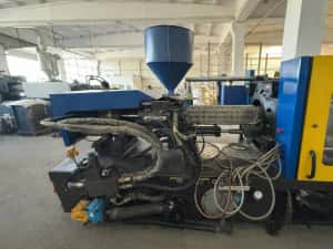 Mașină injectat mase plastice 178T / 2016 / 1780kN — miniatura 4