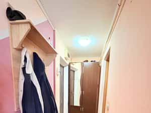 Garsonieră la mansardă, mobilată și utilată – Ostroveni — miniatura 4