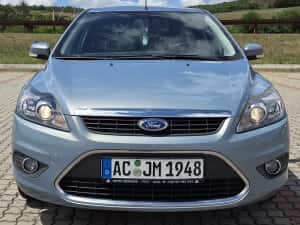 Ford Focus Hatchback 1.6 Benzina 101 CP, Titanium — miniatura 2