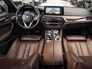BMW 530E Plug-In Hybrid 292CP an 2021/04 — miniatura 4