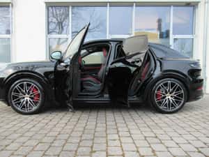 Porsche Cayenne 2025, 500cp, 8000 km, Negru — miniatura 1