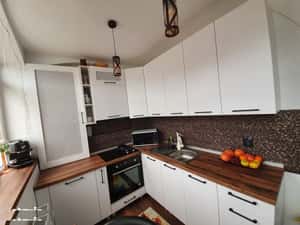 Apartament cu 3 camere si curte proprie - Baia Sprie — miniatura 3