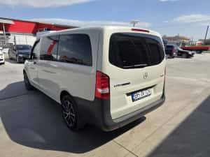 Mercedes Vito Long 1.6d 115cp Euro6 An2019 8+1 Locuri 234000km — miniatura 4