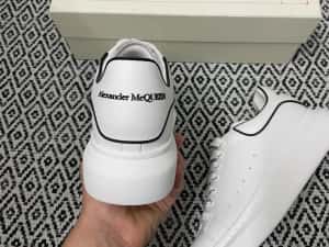 Alexander McQueen — miniatura 4