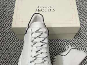 Alexander McQueen — miniatura 10