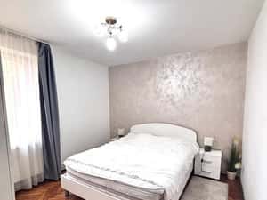 Apartament renovat 3 camere, mobilat complet, zona Centru - Turda — miniatura 3
