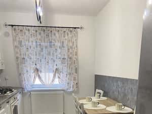 Închiriez apartament 2 camere , 57 m2