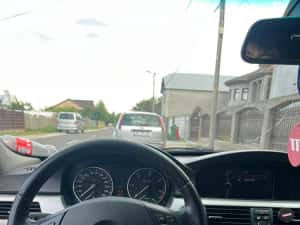 Bmw e91 320d 2011 — miniatura 6