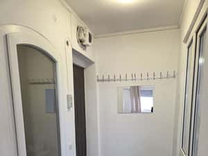 Proprietar/Apartament 3 camere,zona Piata Garii,etaj 4. — miniatura 4