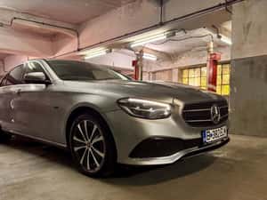Mercedes-Benz E 300 Automată 211 HP Hibrid (B/E) — miniatura 3
