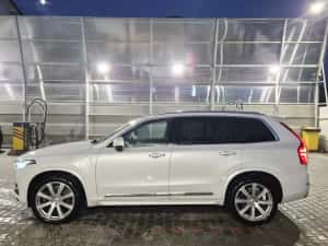 Vand Volvo XC90 T8 Inscription Plug-in Hybrid — miniatura 3