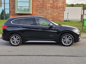 Bmw X1 Xdrive 2.0 benzină/Automată/Panoramic/Piele/Led/ 105.000 km reali — miniatura 5