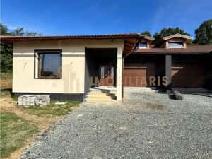 De vanzare- Duplex Tautii de Sus