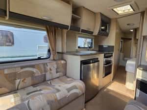 Rulota Sterling Europa 550, 2010, Pat Fix, Cabina Dus, Off Camping, 2 zone — miniatura 3