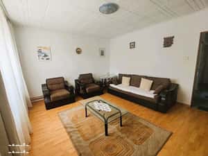 Apartament 3 camere -13 septembrie cu centrala proprie