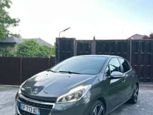 Peugeot 208 1.2 Puretech 82cp