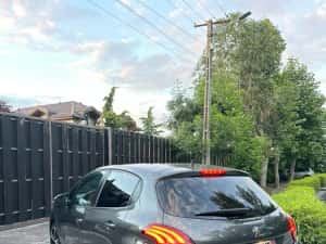 Peugeot 208 1.2 Puretech 82cp — miniatura 9