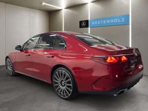 Mercedes-Benz E 200, 9.915 km, 70.215 EUR — miniatura 5