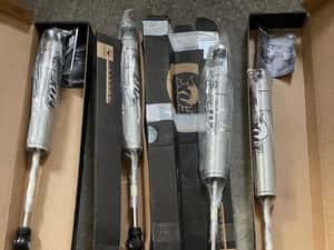 Suspensie Arcuri FOX Wrangler JK — miniatura 7