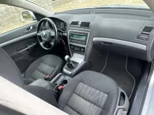 Skoda Octavia 1.8 Turbo 4x4 2010 — miniatura 6