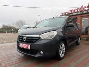 DACIA LODGY 7 LOCURI- NAVIGAȚIE & SPAȚIU GENEROS PENTRU FAMILIE — miniatura 3