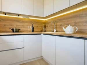 Tva inclus+parcare! Bucatarie inchisa, decomandat, etaj intermediar — miniatura 4