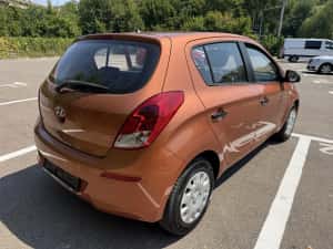 Hyundai i20 2014 1.2 benzina — miniatura 9