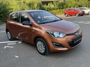 Hyundai i20 2014 1.2 benzina — miniatura 10