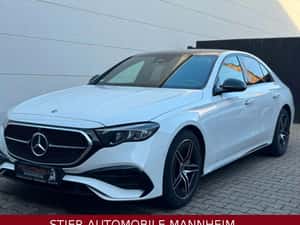 Mercedes-Benz E 220 Berlină, 23.000 km, Diesel, 197 CP — miniatura 3